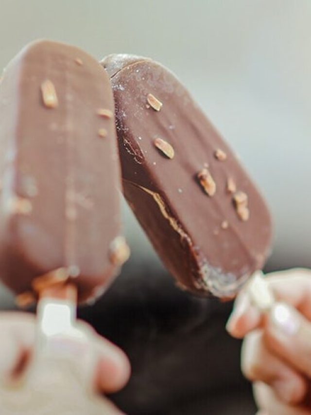 Homemade fudge pops