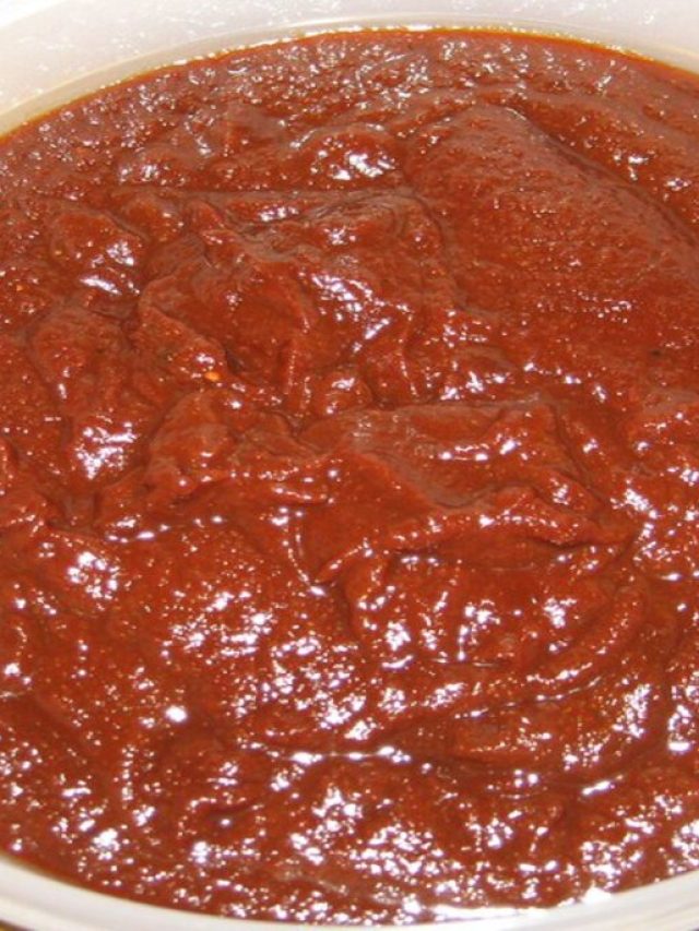 Delicious Homemade Barbecue Sauce very tasty and practical