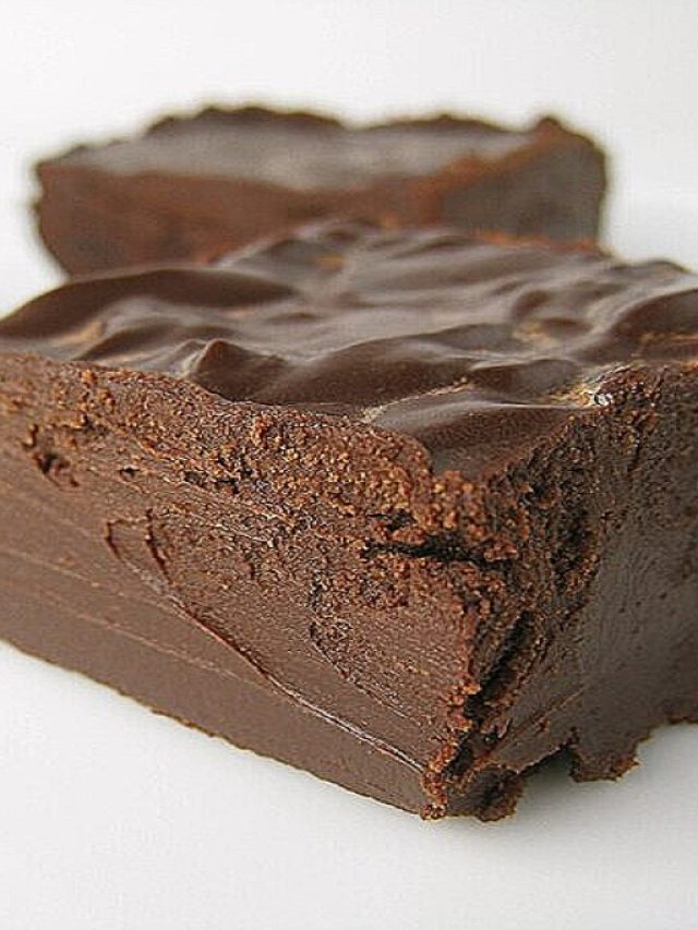 Simple, three-ingredient fudge