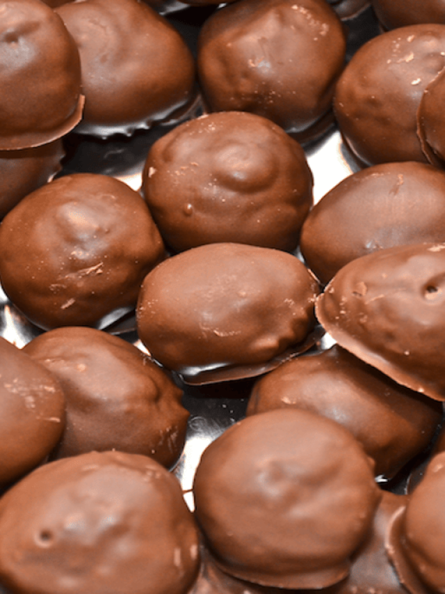 Chocolate rice balls, a snack everyone will love