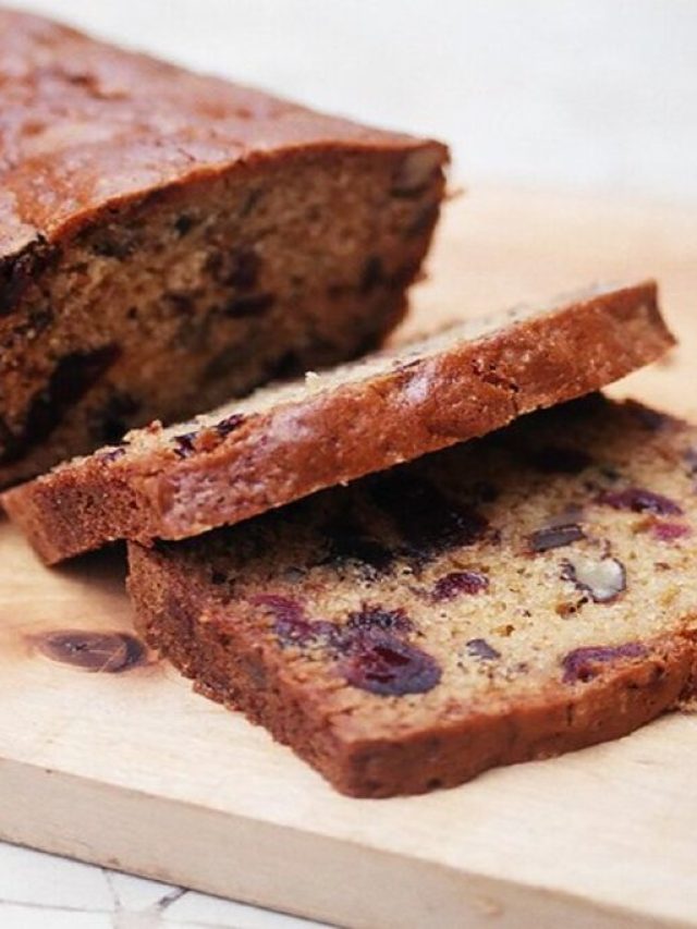 Delicious cranberry bread